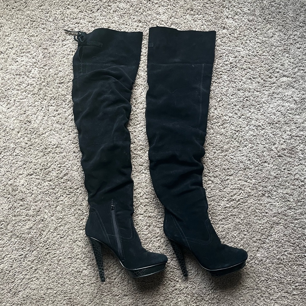 Bakers “Lila” black over the knee boots